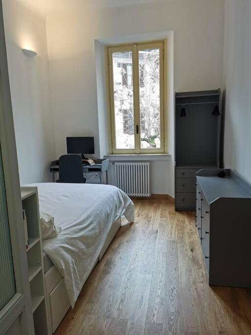 Luxury Apartment - Porta Venezia Milan Luaran gambar